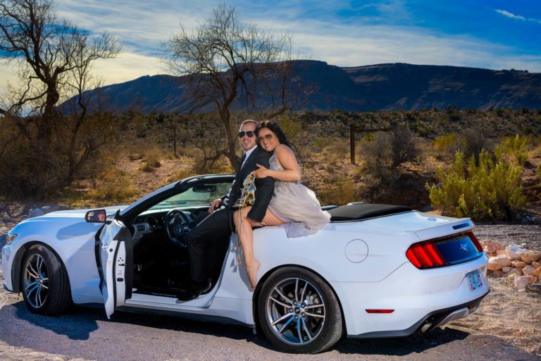 Las Vegas wedding photographer | Desert elopement photography | Red Rock Canyon Nevada