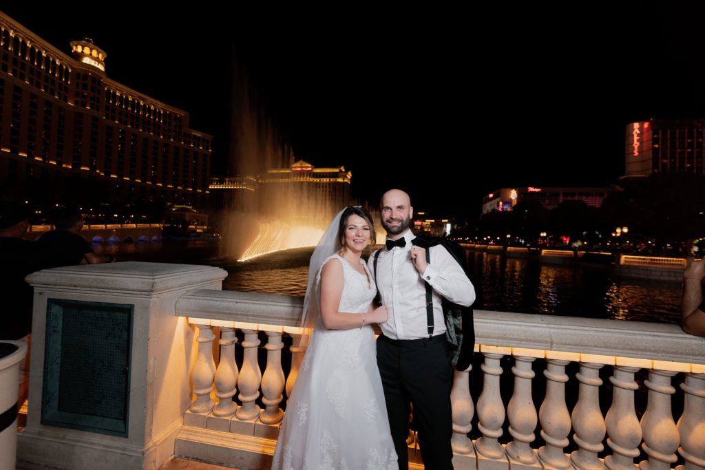 Elopement photos | Las Vegas Strip elopement photographer