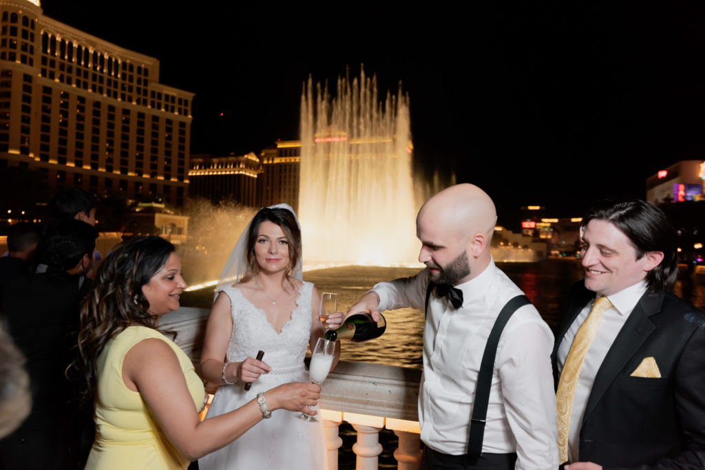 Elopement photos | Las Vegas Strip elopement photographer