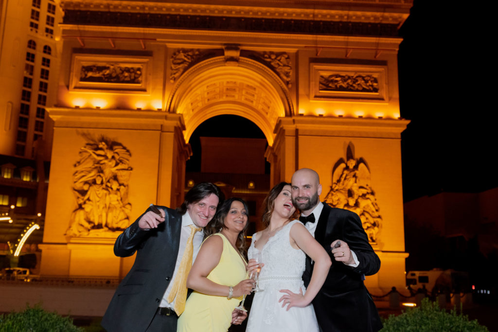 Elopement photos | Las Vegas Strip elopement photographer