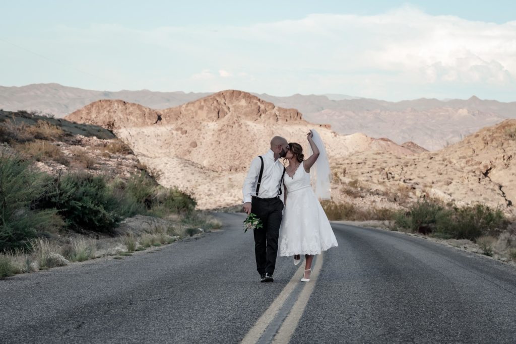 Elopement photos | Nelson Ghost town elopement photographer