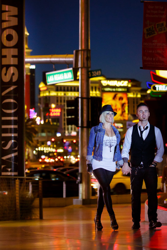 engagement photo outfit ideas