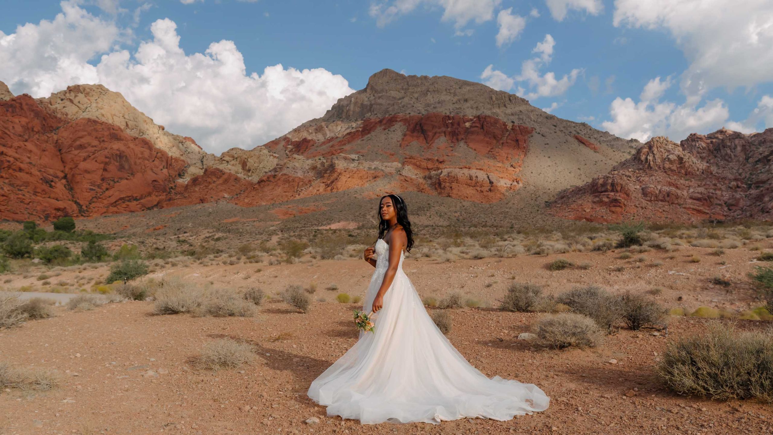 Bride posing in Red Rock Canyon during a Las Vegas wedding photoshoot