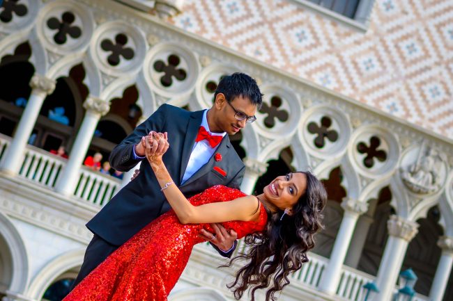 indian wedding couple romantic dip at the venetian las vegas wedding photography by zoltan redl-nagy