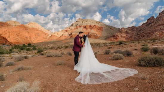 Las Vegas Wedding Film – Red Rock Canyon & Pink Cadillac Ceremony | Rahel & Taylor