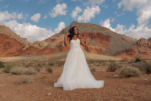 Bride during a sunrise bridal portrait session at Calico Basin in Red Rock Canyon near Las Vegas